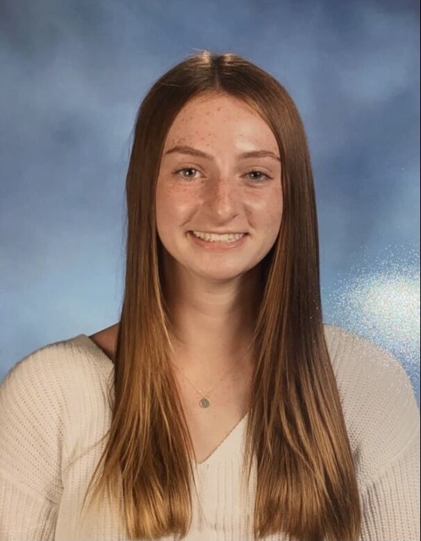 Sarah DiVasta Peabody girls XC Runner of the Year 2021.jpg